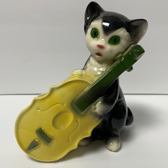 Vintage Royal Copley Cat with Musical Instrument Planter - Picture 7 of 12